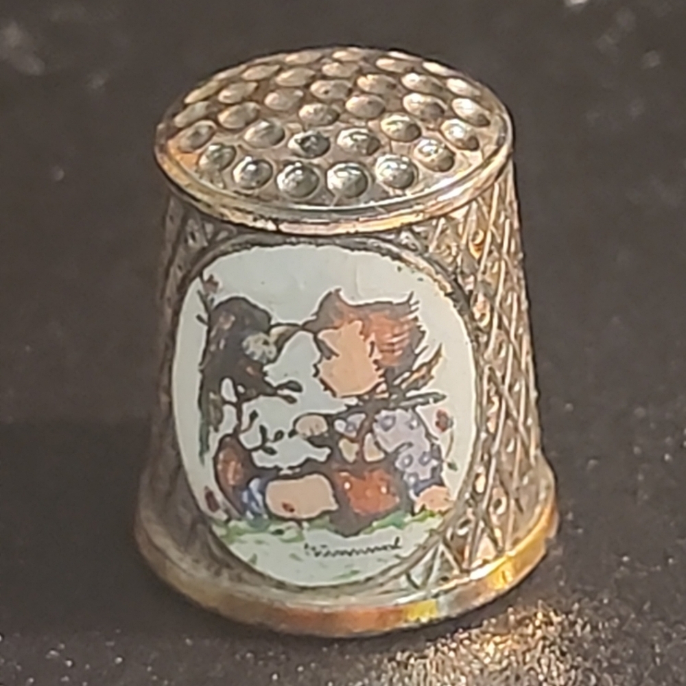 Thimble Vintage HUMMEL 1984 Limited Edition Silver Plated ars edition W. Germany